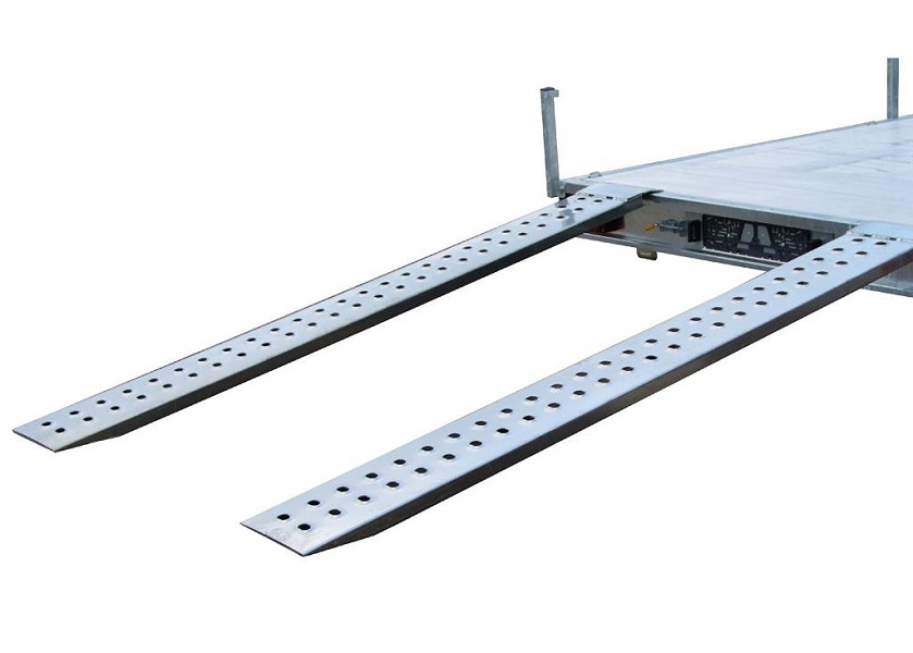 Přívěsný vozík brzděný Wiola plato ALU | 410 x 210 cm | 2700 kg