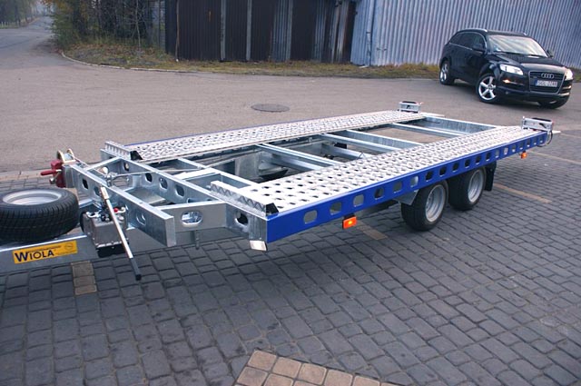 Wiola L27G45P 400x204 2700 kg hydraulicky sklopný