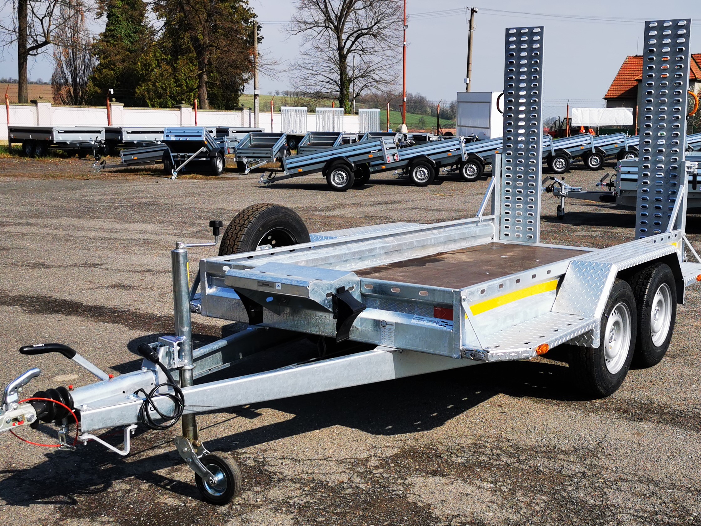 Přepravník stavebních strojů WARK 2700 KG 315x151