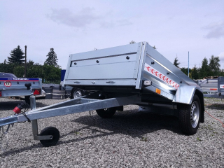 Přívěsný vozík BORO 725SP s nápravou na 1300 kg | 243 x 121 cm